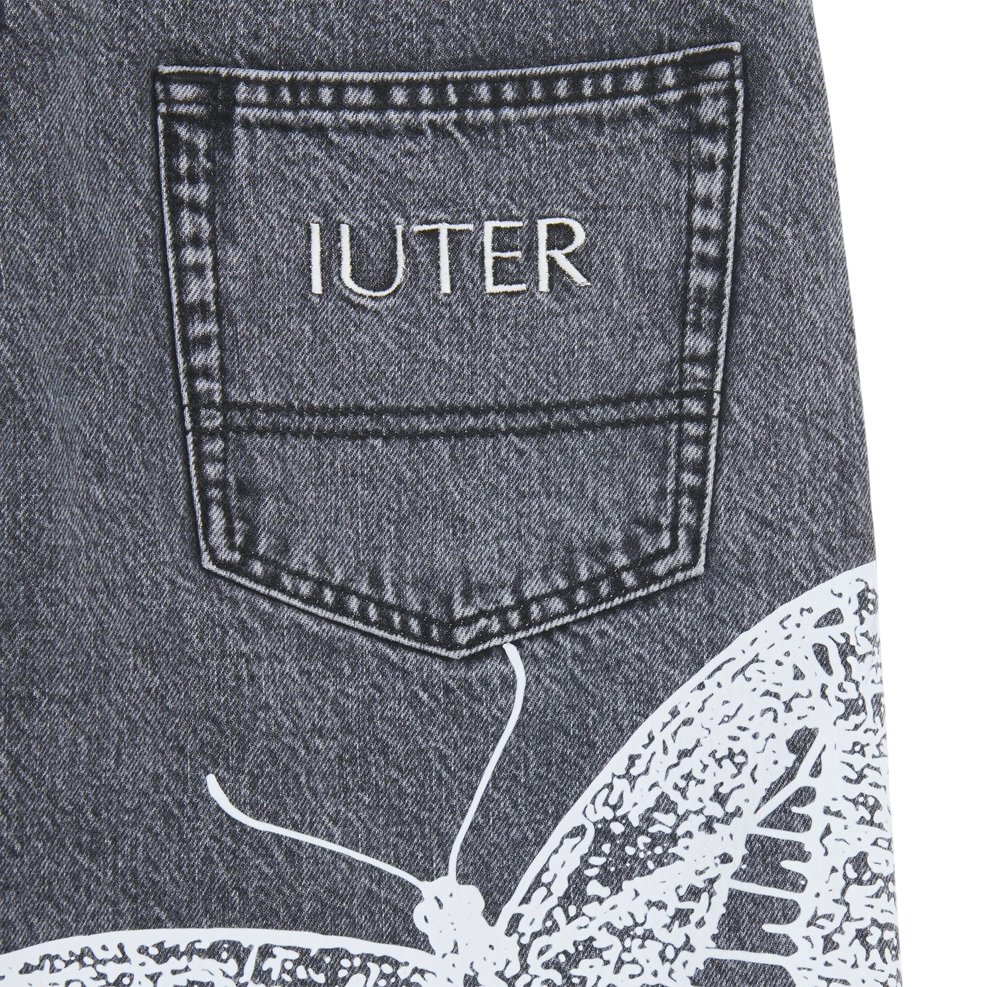 Iuter Butterfly Loose Denim Shorts