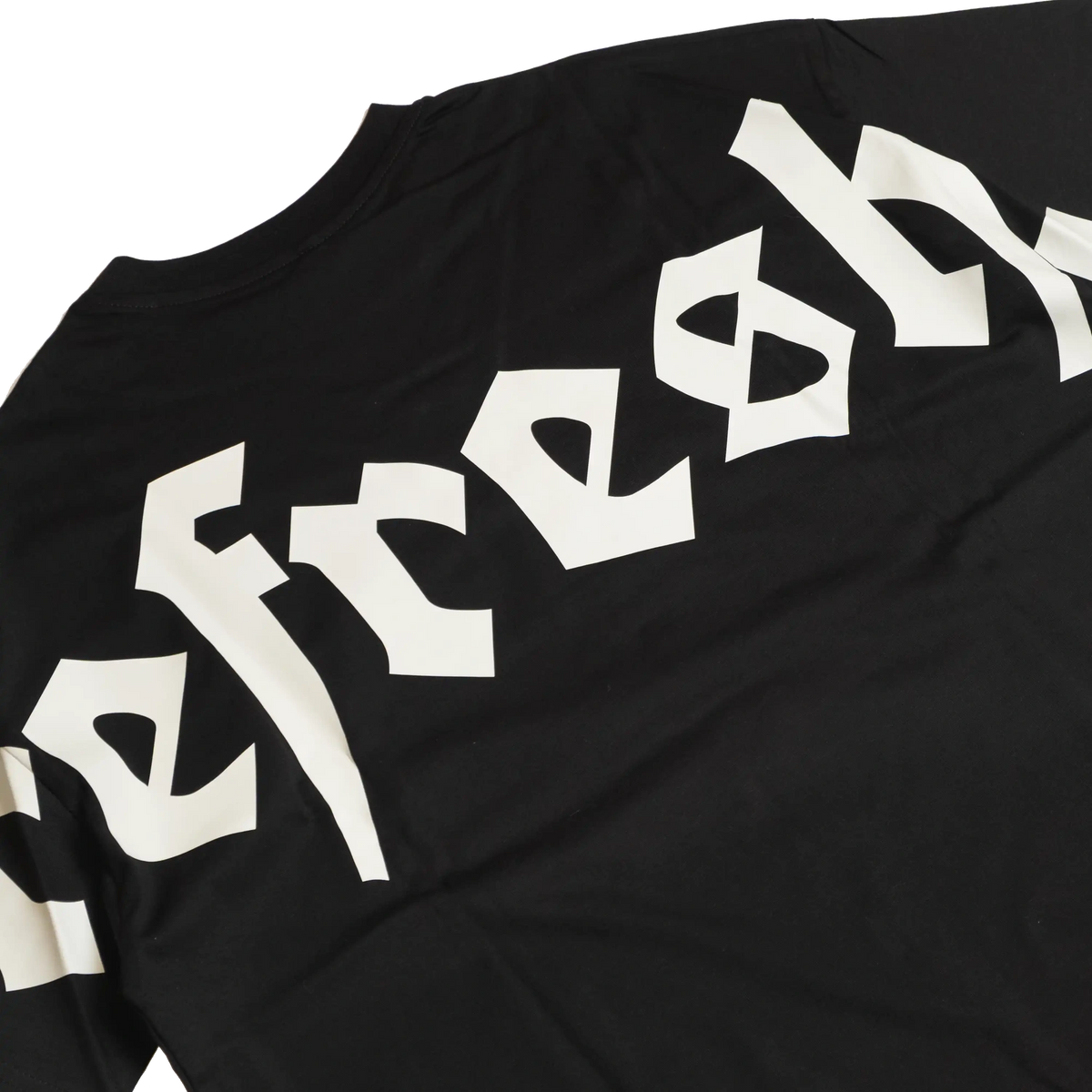 refresh. Gothic T-Shirt Black