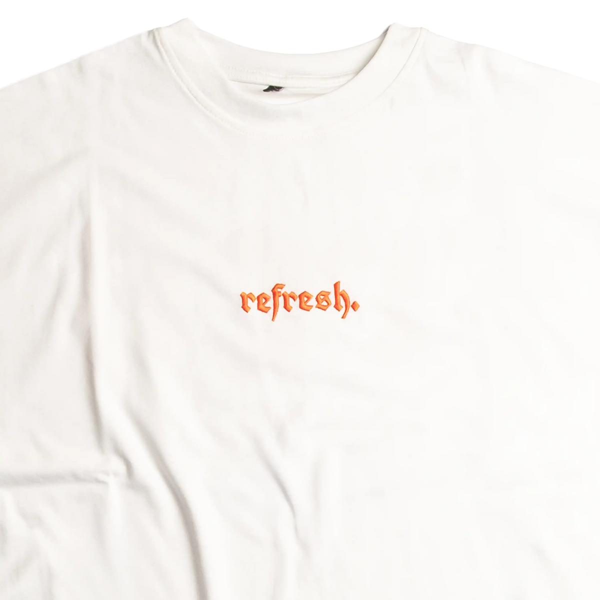 refresh. Gothic T-Shirt White