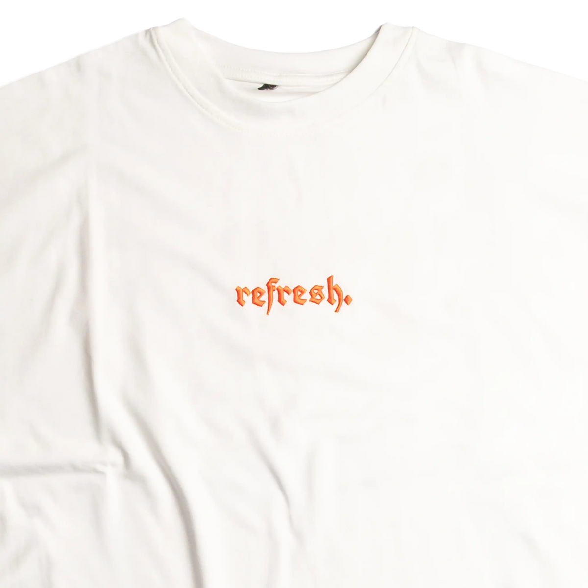 refresh. Gothic T-Shirt White