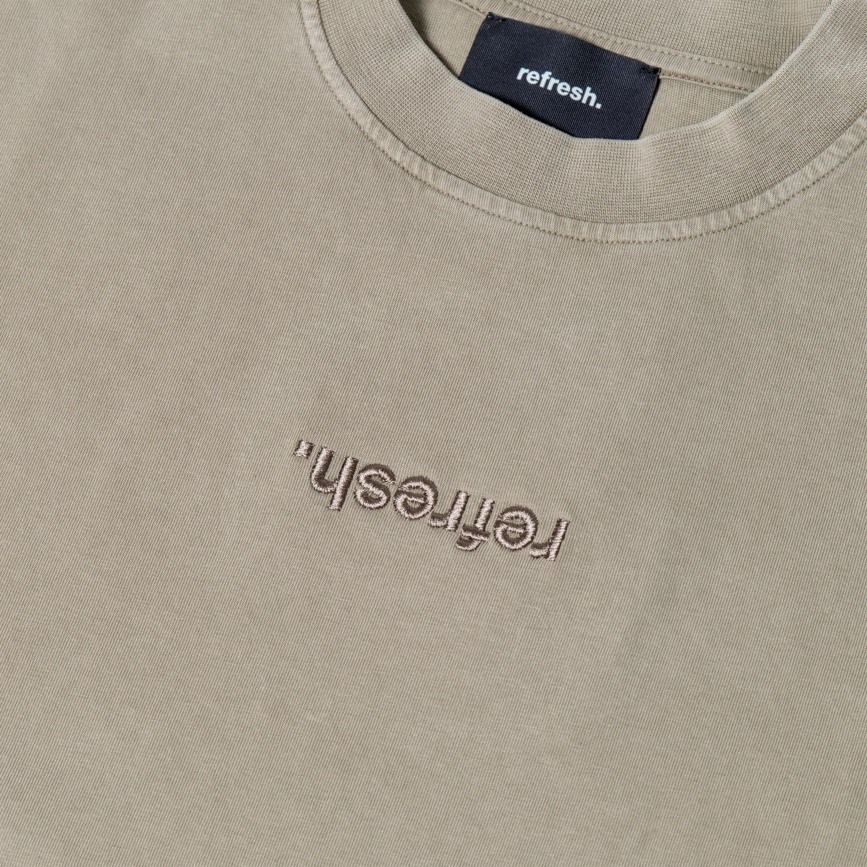 refresh. Reverse Logo Boxy T-Shirt